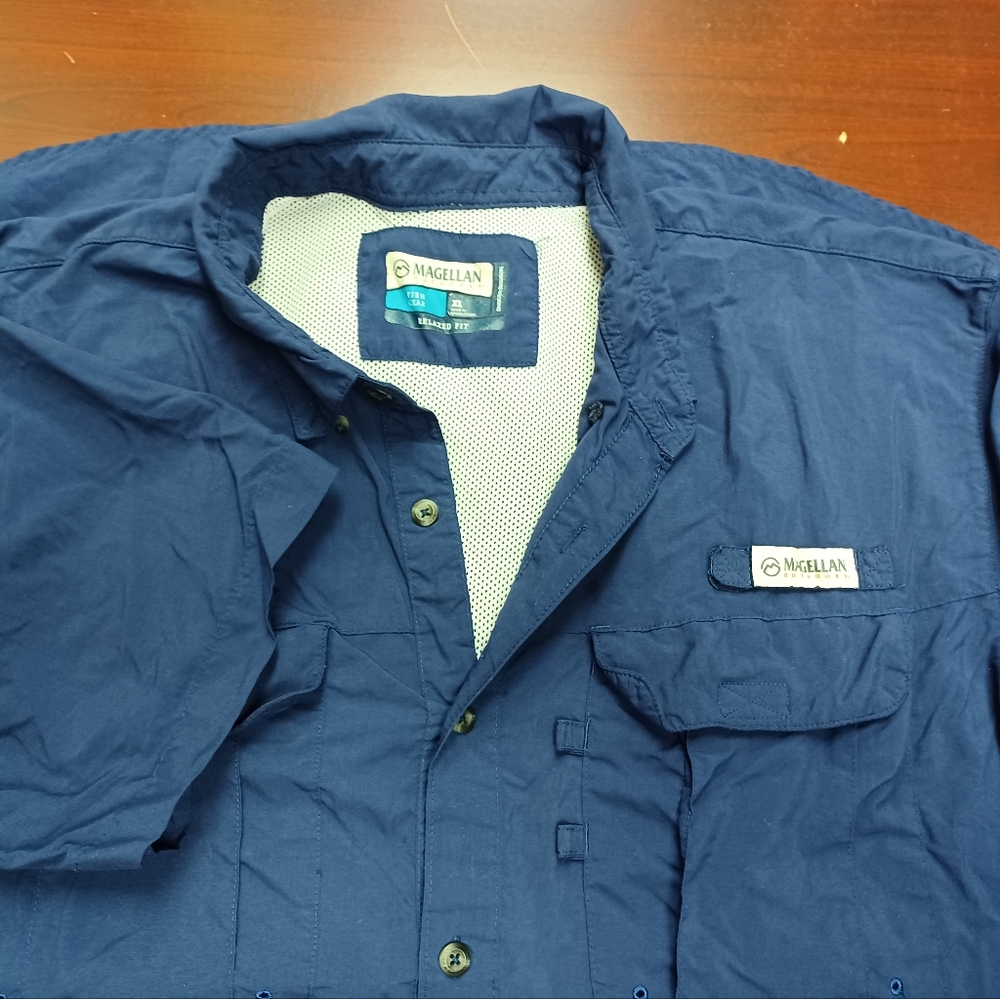 Magellan Men's XL shirt